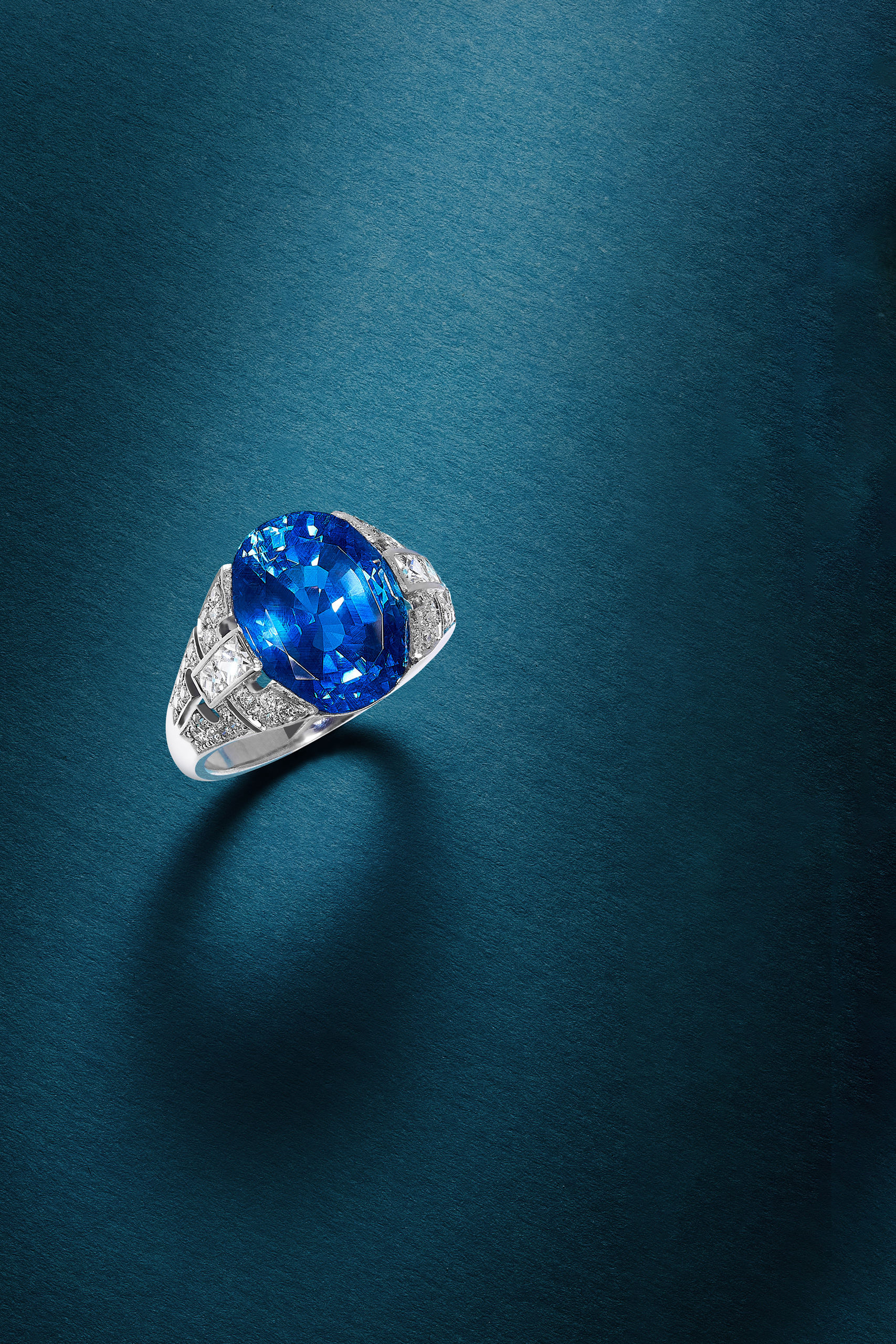 Customized gemstone jewellery, luxury watches and perfumes